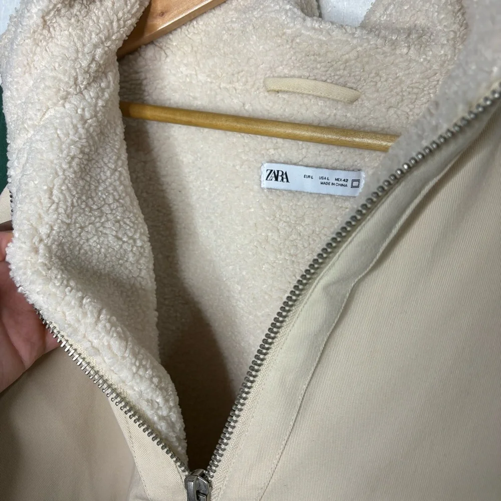 Zara Men’s color block faux shearling lined jacket size large